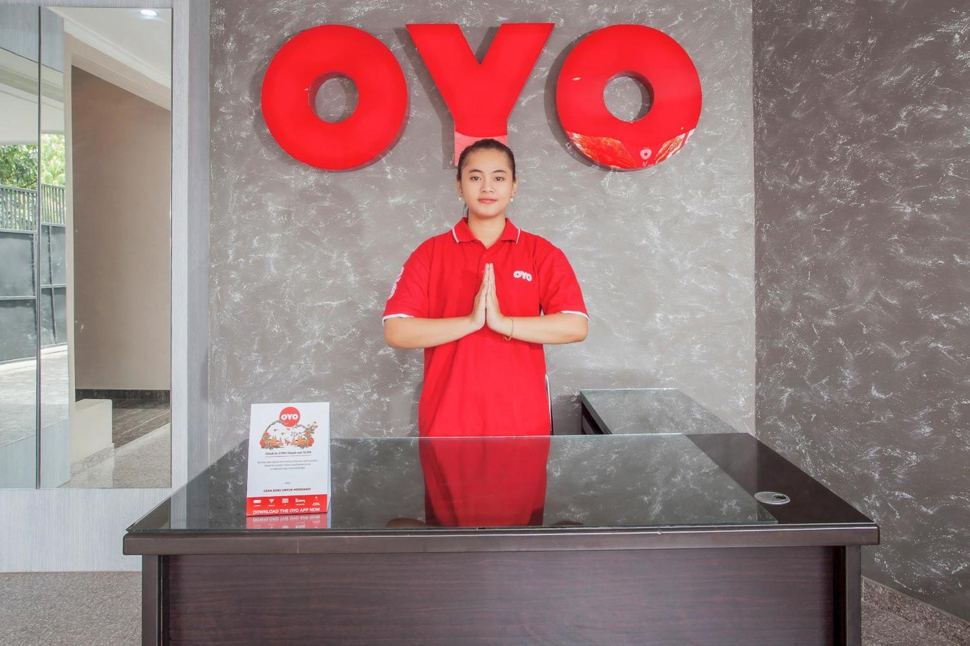 OYO 134 Lg Residence Near RS Brawijaya Kota Surabaya Bagian luar foto